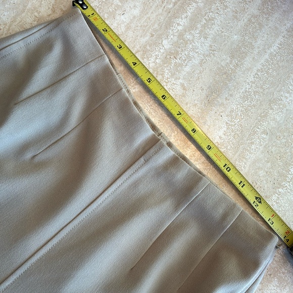 SIGRID OLSEN tan pants, straight leg flat front, zip, stretchy, high waist 6 EUC - Picture 13 of 17